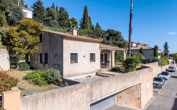 Maison à vendre    5 pièces • 146,47 m2 Nice