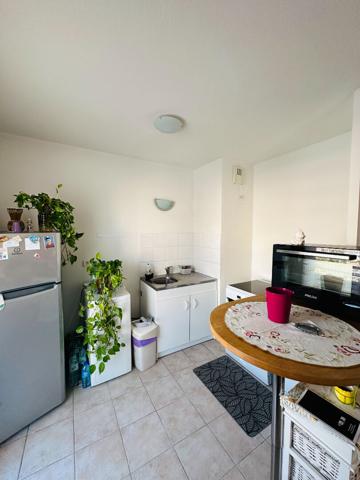 Appartement CHATEAURENARD 44.42 m²