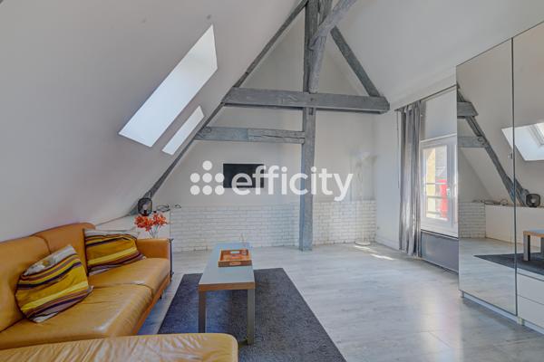 Appartement
         2 pièces
        - 37 m² 155 000 € *