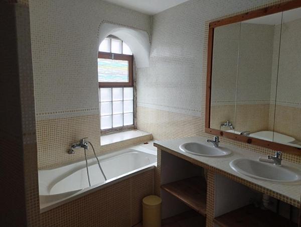 EXCLUSIVITE       Maison  de village