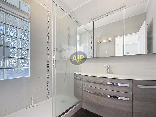Location appartement Merignac : 1 150 € - AJP Immobilier Mérignac