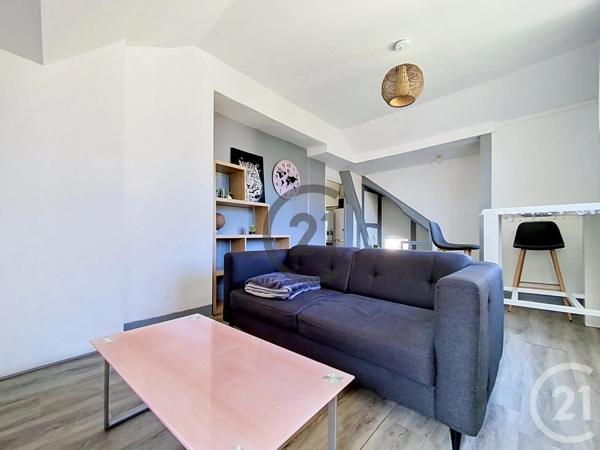 Appartement F3 à vendre  3 pièces - 42,60 m 2   TROYES  - 10