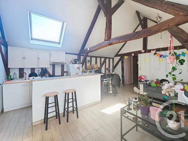 Appartement F3 à vendre  3 pièces - 42,60 m 2   TROYES  - 10