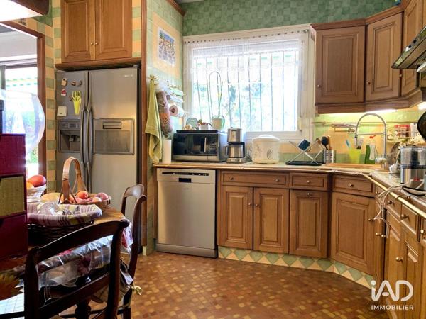 Maison à vendre 5 pièces 122 m² Saint-Pryvé-Saint-Mesmin
