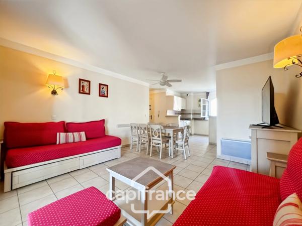 Domaine de Pont royal, BEL APPARTEMENT de 58 m2 REZ DE CHAUSSEE, DOUBLE TERRASSE 40 m2, PARKING SOUS TERRAIN, PISCINE
