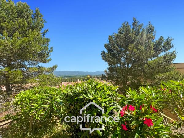 Domaine de Pont royal, BEL APPARTEMENT de 58 m2 REZ DE CHAUSSEE, DOUBLE TERRASSE 40 m2, PARKING SOUS TERRAIN, PISCINE