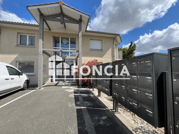 Location Studio 17.5 m² - 53 AVENUE DE NOES Pessac 33600