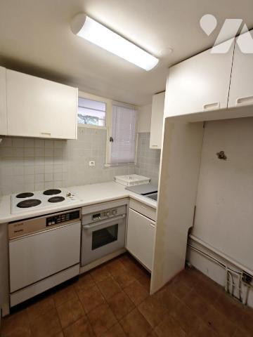 EN EXCLUSIVITE - SUR LE PORT DE BANDOL TYPE 4 EN DUPLEX DERNIER ETAGE VUE MER OPTION BOX EN SOUS-SOL