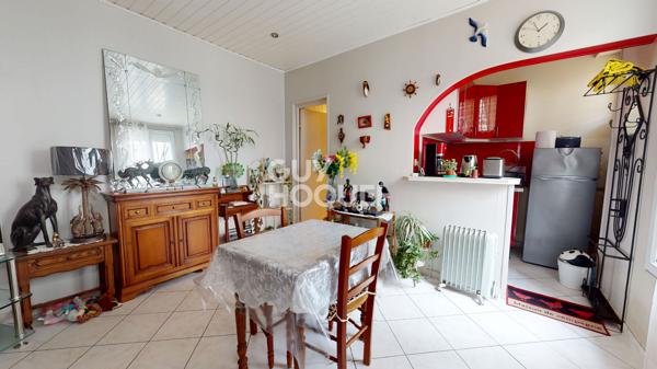 À vendre aux LILAS (93260), charmant 2 pièces de 33,86  m² au calme