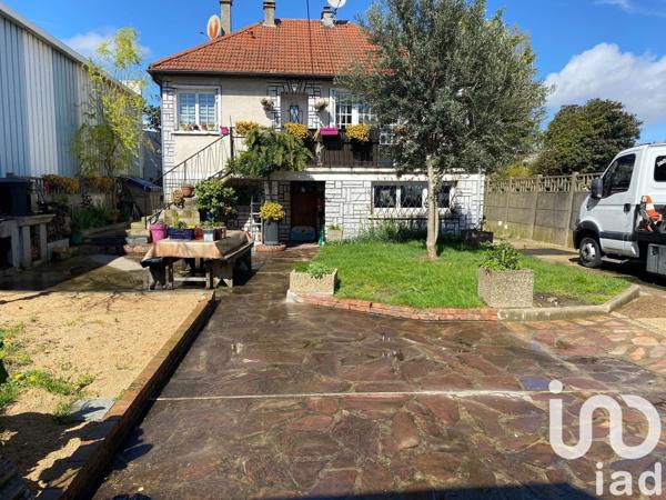 Maison 6 pièces de 140 m² à Orly (94310)