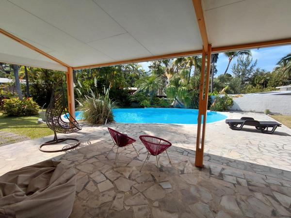 Villa 6 pièce(s) 4 chambre(s) 180 m²