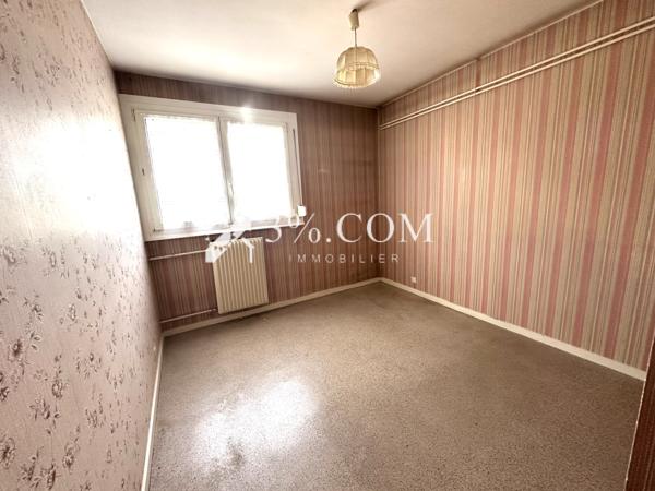 Appartement 5 pièce(s) 2 chambre(s) 76 m²