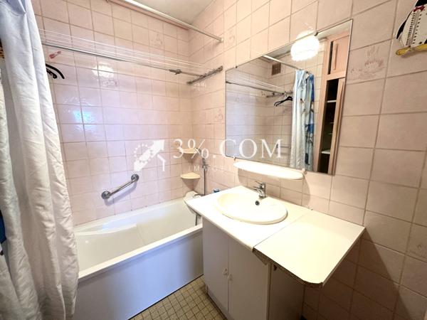 Appartement 5 pièce(s) 2 chambre(s) 76 m²