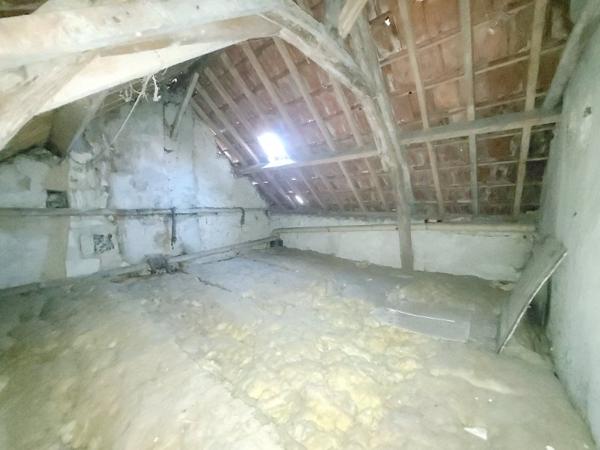 DESCARTES centre Maison libre à HABITER ou LOUER