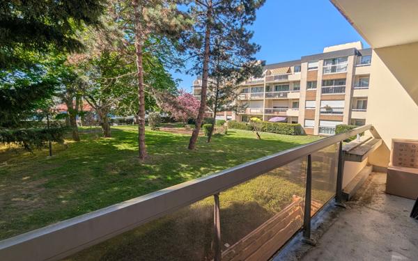 Appartement à vendre    5 pièces • 104,35 m2 Ifs