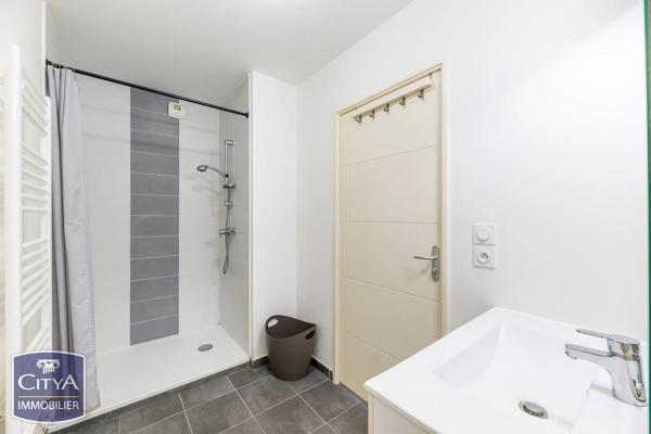 Appartement à vendre 2 pièces 40m² Vénissieux (69200)