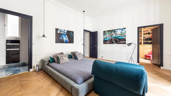 Appartement Paris 16e - VICTOR HUGO / POMPE