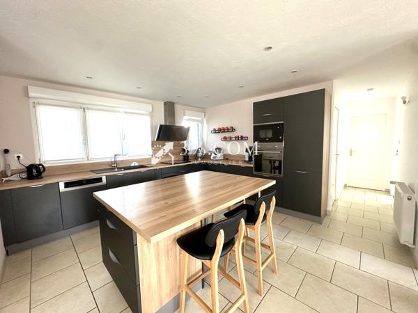 Maison 5 pièce(s) 3 chambre(s) 88 m²