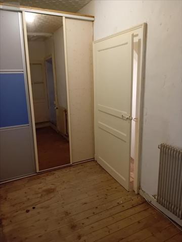 Maison à restaurer à vendre à Mayet dans la Sarthe (72360), ref : 72012-1036346