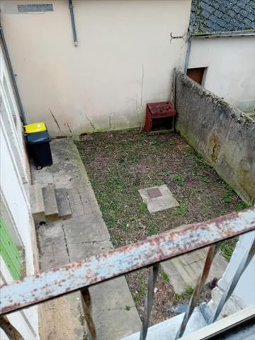 Maison à restaurer à vendre à Mayet dans la Sarthe (72360), ref : 72012-1036346