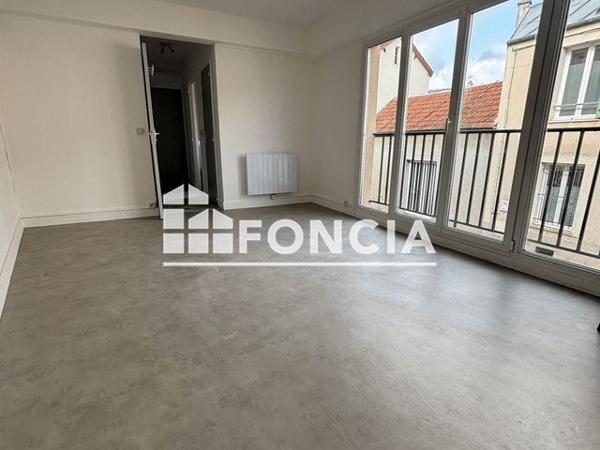 À vendre Studio 25 m² - Fontainebleau 77300