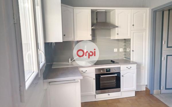 Maison à louer    3 pièces •  Arzal