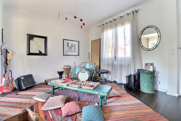 Maison Aubervilliers 5 pièce(s) 147 m2