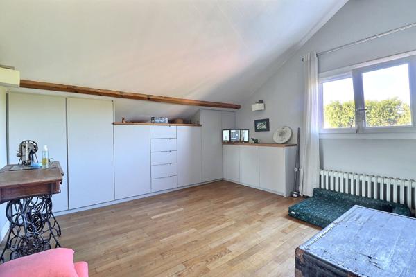 Maison Aubervilliers 5 pièce(s) 147 m2