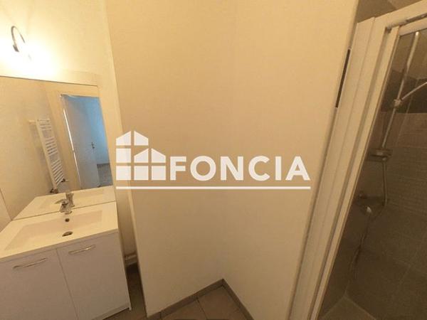 Location Appartement 2 pièces 52.6 m² - 8 PLACE ROSA PARKS Nantes 44000