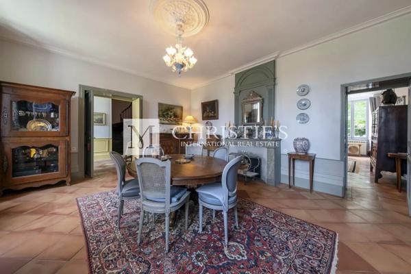 A vendre Élégant Domaine en Charente avec Charme Historique