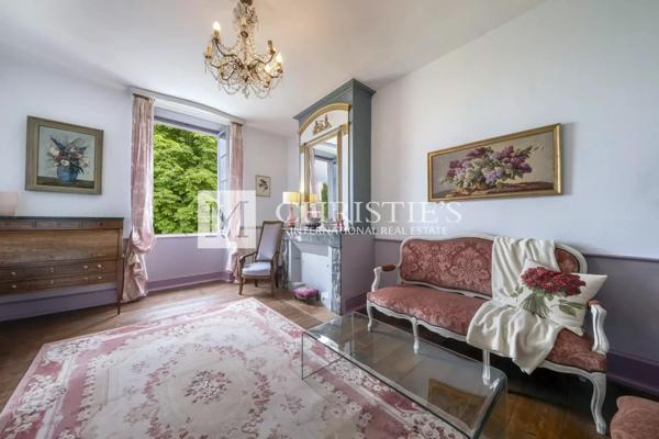 A vendre Élégant Domaine en Charente avec Charme Historique