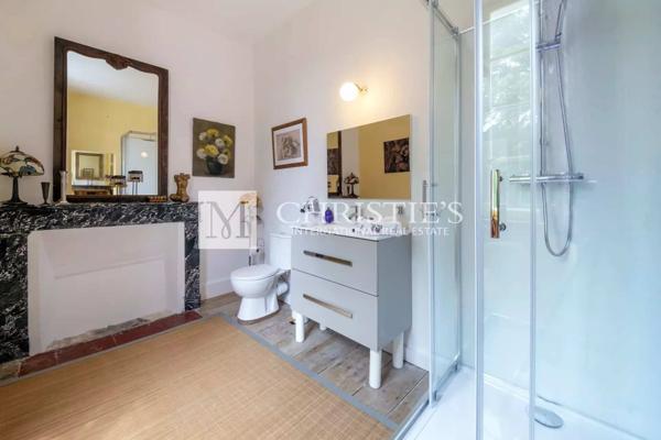 A vendre Élégant Domaine en Charente avec Charme Historique