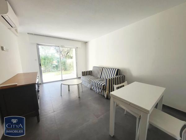 Appartement à louer 1 pièce 26.4m²