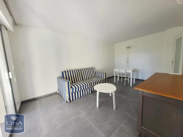 Appartement à louer 1 pièce 26.4m²