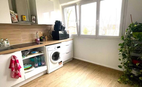 LE PERREUX-SUR-MARNE appartement F4 - 76 m2 avec balcon cave et parking