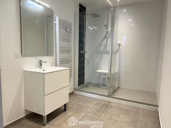 Maison de maître 416 m² à Chavagnes-les-Eaux 49380