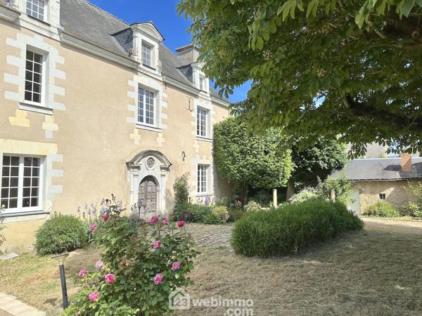 Maison de maître 416 m² à Chavagnes-les-Eaux 49380