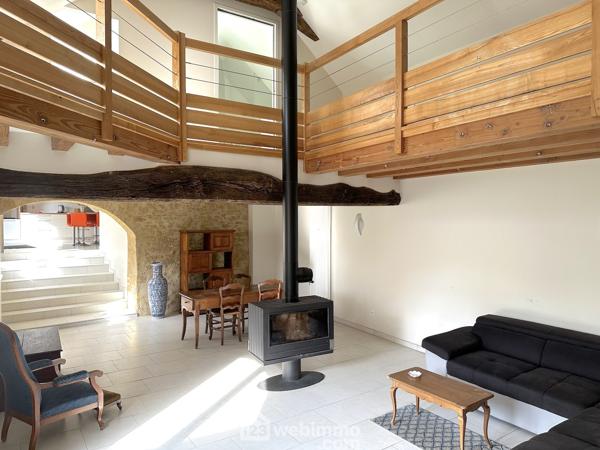 Maison de maître 416 m² à Chavagnes-les-Eaux 49380