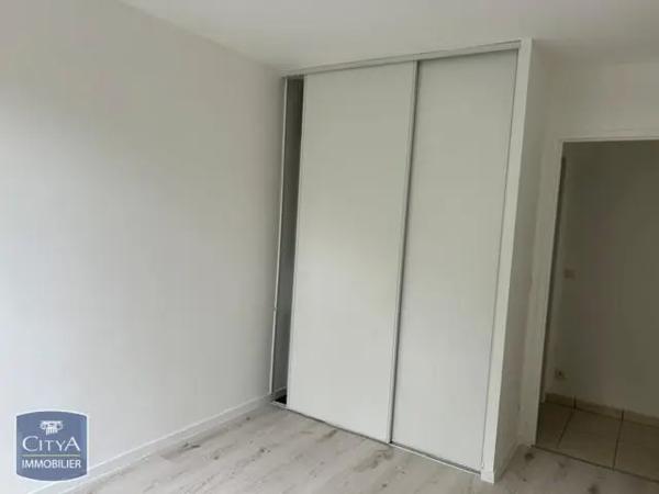 Appartement à louer 3 pièces 70.75m² Saumur (49400)