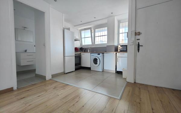 Appartement à louer    1 pièce •  Toulon