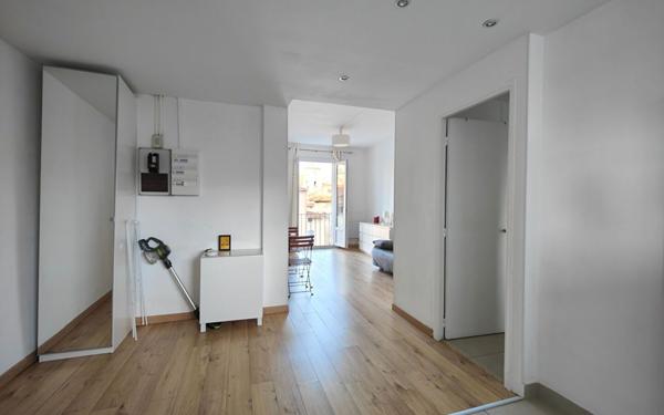 Appartement à louer    1 pièce •  Toulon