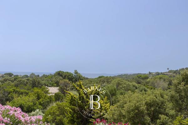 Sainte-Lucie-de-Porto-Vecchio, Villa 5 Chambres -  180 m² à vendre