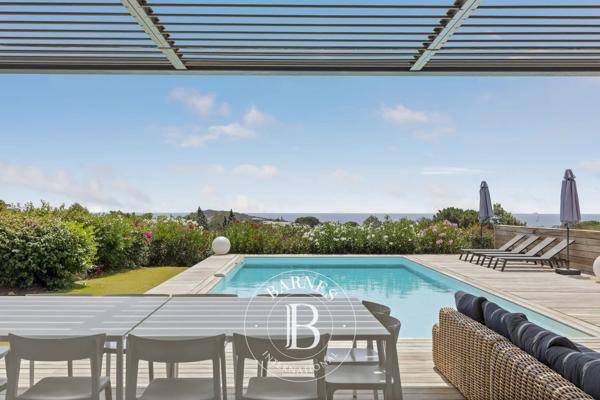 Sainte-Lucie-de-Porto-Vecchio, Villa 5 Chambres -  180 m² à vendre