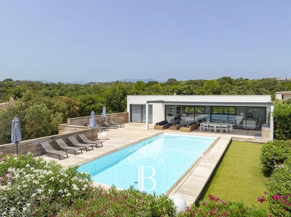 Sainte-Lucie-de-Porto-Vecchio, Villa 5 Chambres -  180 m² à vendre