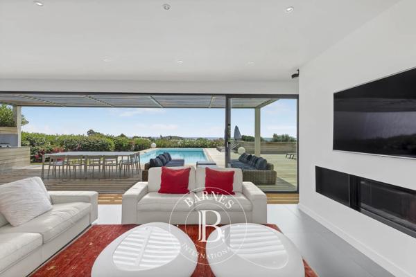 Sainte-Lucie-de-Porto-Vecchio, Villa 5 Chambres -  180 m² à vendre