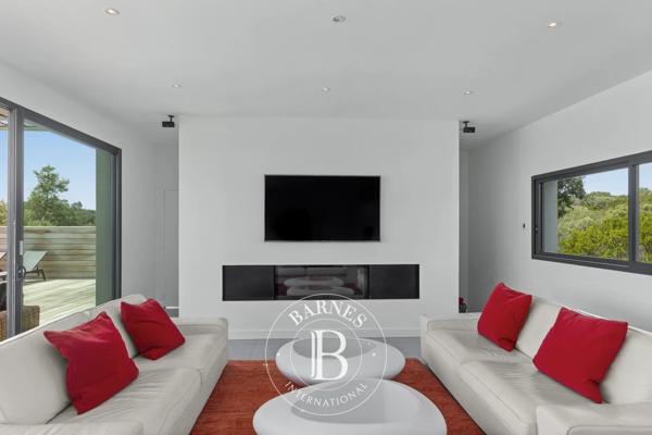 Sainte-Lucie-de-Porto-Vecchio, Villa 5 Chambres -  180 m² à vendre