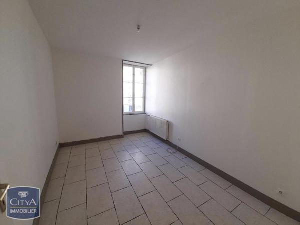 Appartement à louer 4 pièces 80.66m²