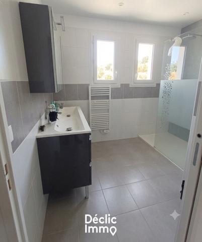 Vente maison La roche sur yon, 136m² 7 pièces 259 000€ avec garage