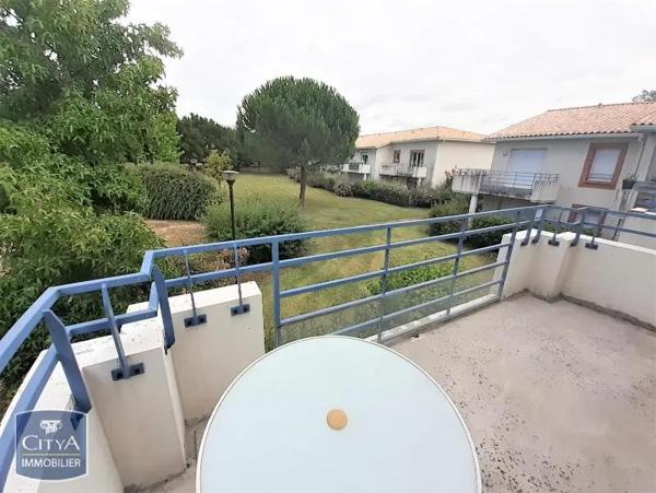Appartement à louer 2 pièces 45.35m² Le Passage (47520)