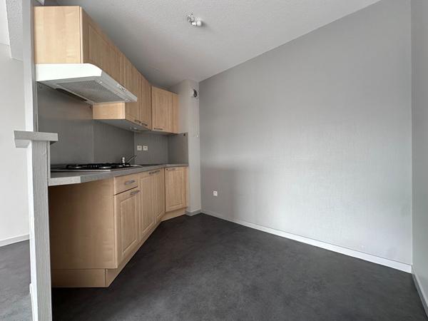 Appartement à vendre à Vannes Tohannic T3 de 55m² parking balcons dernier étage